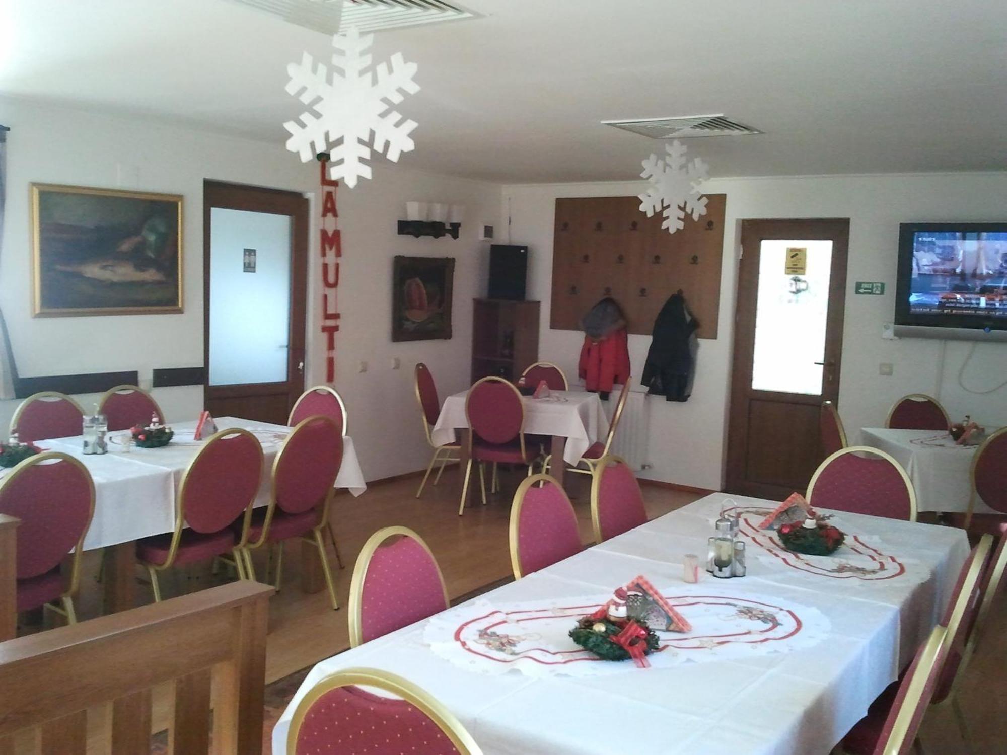 New Aosta Garden Hotel Sinaia Exterior photo