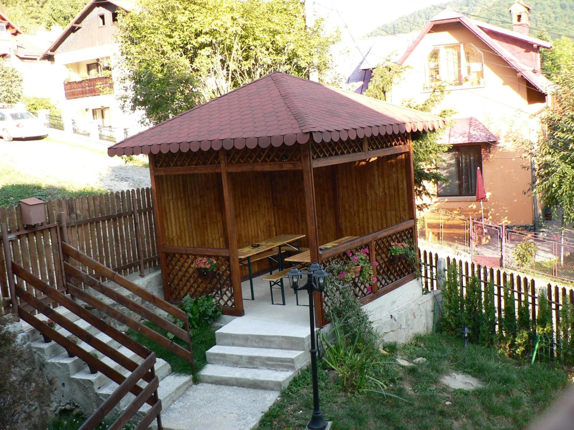 New Aosta Garden Hotel Sinaia Exterior photo