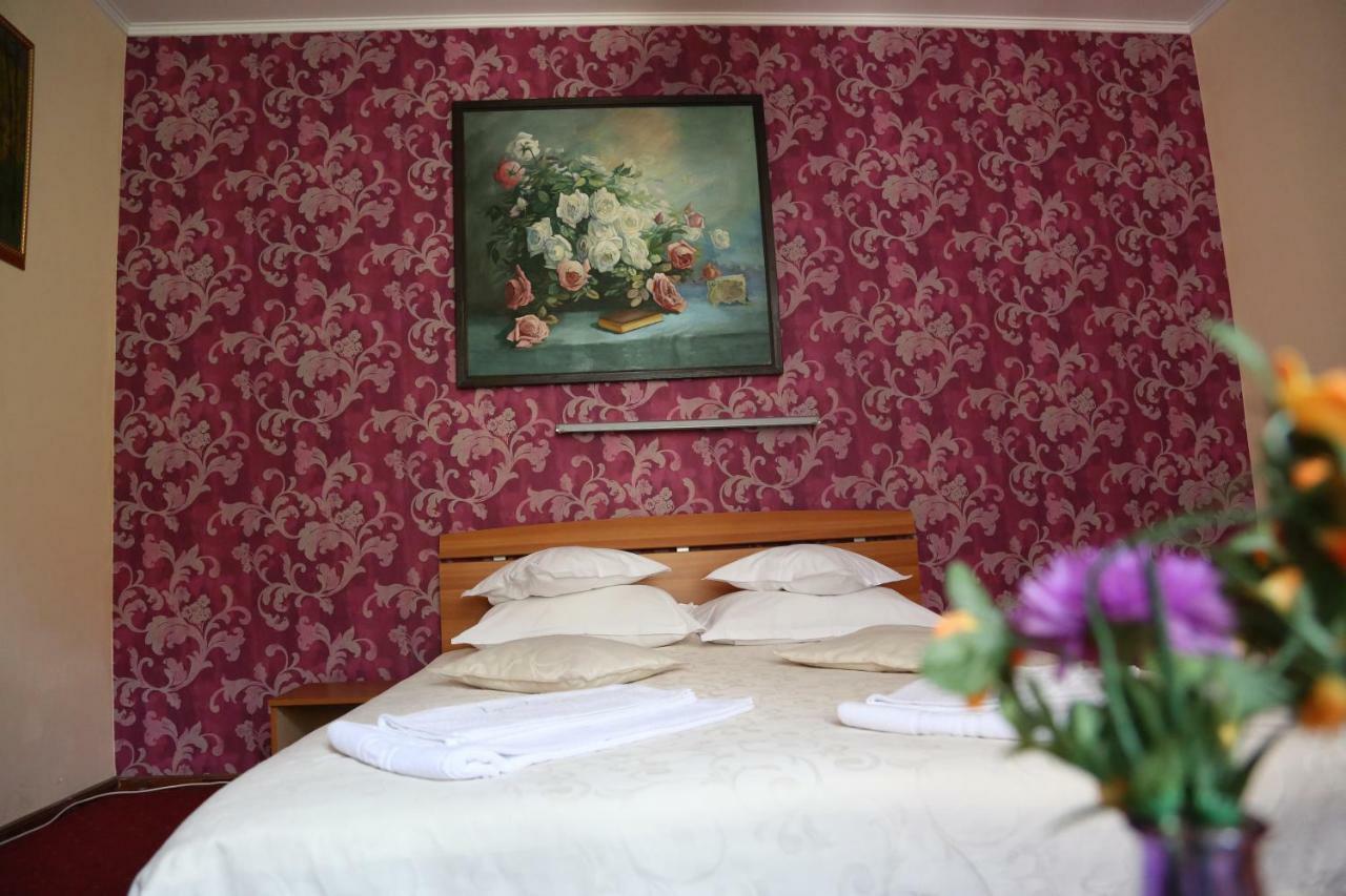 New Aosta Garden Hotel Sinaia Exterior photo
